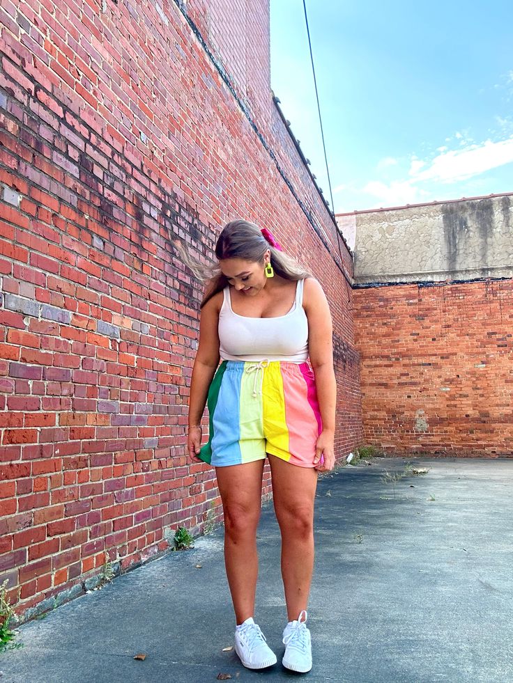 Okay! These might be our fav short yet! They are the perfect length & so so so comfortable! SIZE/FIT Small 2/4 Medium 6/8 Large 10/12 Bright Shorts, Rainbow Bright, Boutique Dresses, Accessories Earrings, Sweater Jacket, Dress Accessories, Set Dress, Sunglasses Accessories, Graphic Tees