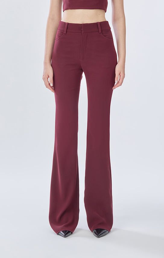 (7-14 business days Pre-Order) Stolen Treasure Sleek slim-fit with center leg seams. Timeless Mid-rise waist Elegantly rounded pockets Concealed front zip fastening Crafted from Polyester Blend Perfectly matches with the Doll Suit Model is Wearing : XS - Burgundy Bust : 31.5 / Waist : 24 / Hip : 35.5 / Height : 178 Model is Wearing : XS - Dusty Pink Bust : 31 / Waist : 24 / Hip : 35n/ Height : 173 Product Details: Professional Dry Clean Composition: 100% Polyester Proudly made in Thailand Made-t Suit Model, The Doll, Long Pants, Dusty Pink, Pre Order, Mid Rise, Thailand, Dry Clean, Finding Yourself