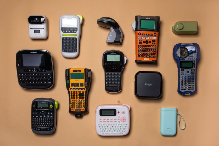 there are many different types of cell phones on the table