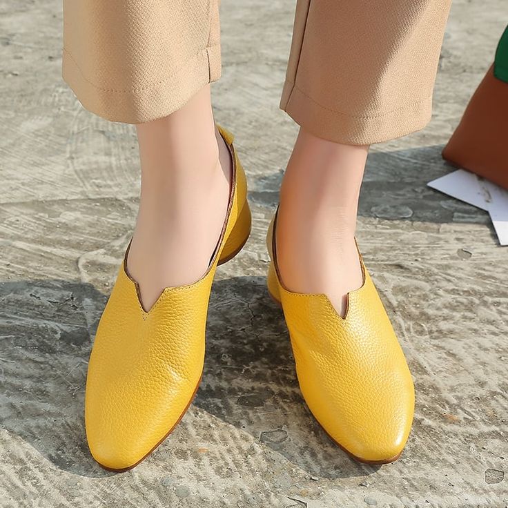 Chiko Genevieve Square Toe Block Heels Pumps Chiko Shoes, Fashion Shoes Flats, Walk A Mile, Loafer Shoes Women, Capsule Outfits, Cool Colors, Shoes Heels Pumps, Girl Shoes, Pretty Shoes