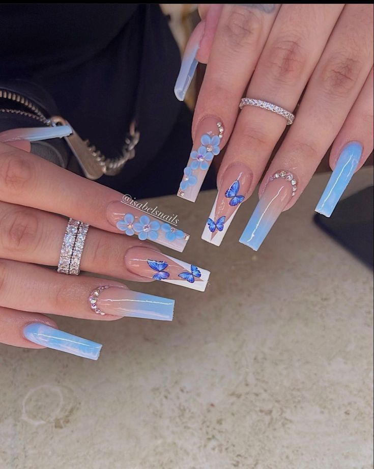 Spring Nails Blue, Spring Nails Ideas, Quinceanera Nails, Wow Nails, Blue Acrylic Nails, Fancy Nails Designs, Nails Design With Rhinestones, Girly Acrylic Nails, Cute Acrylic Nail Designs