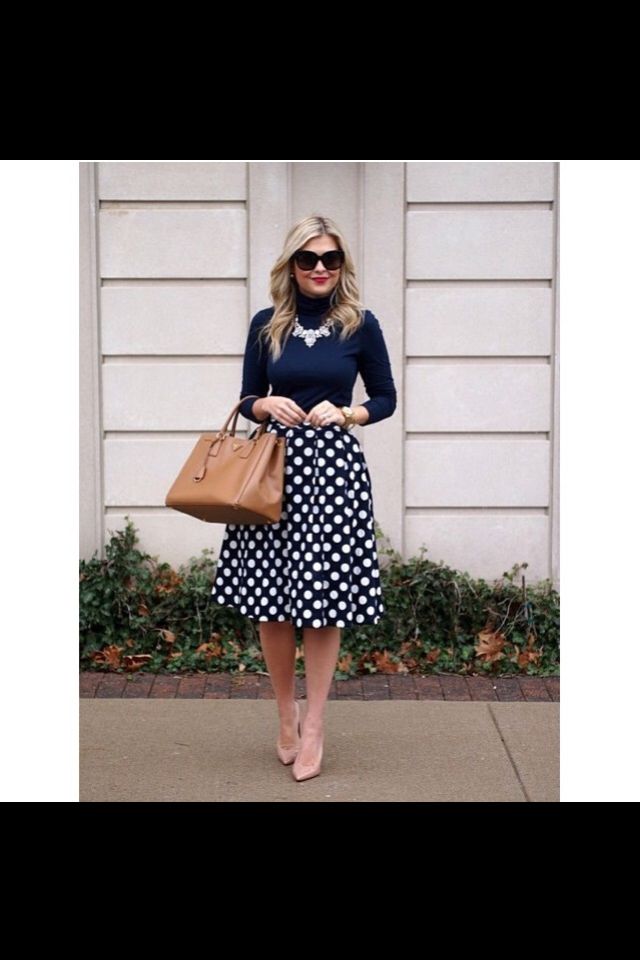 Classy + Modest Outfit, Navy Blue Skirt with White Polka Dots paired with a Navy Blue Blouse and Blingy Statement Necklace Color Carne, Meeting Outfit, Polka Dot Midi Skirt, Basic Fashion, Retro Pin Up, Polka Dot Skirt, Dot Skirt, Skirt Outfit, Free Ebook