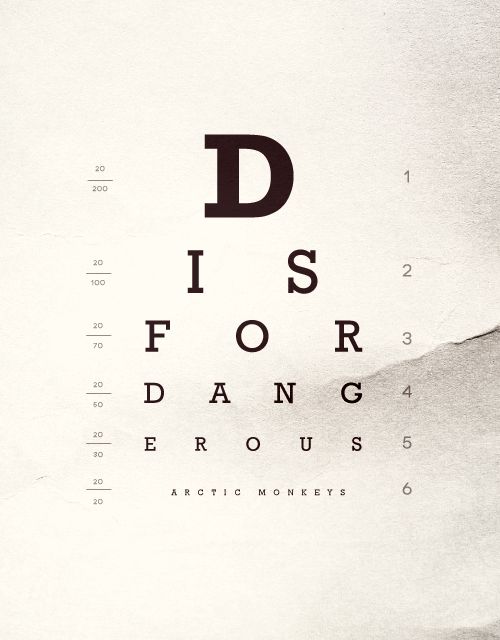 an eye chart with the letters d and f on it's side, in black and white