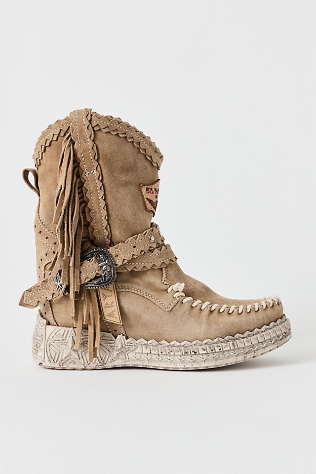 Arya Mocc Boots | Free People Moccasin Boots, Shoes Boots Ankle, Leather Boots Women, Clothing Ideas, Boho Clothing, Leather Design, Boot Shop, Boho Outfits, Wedge Heels