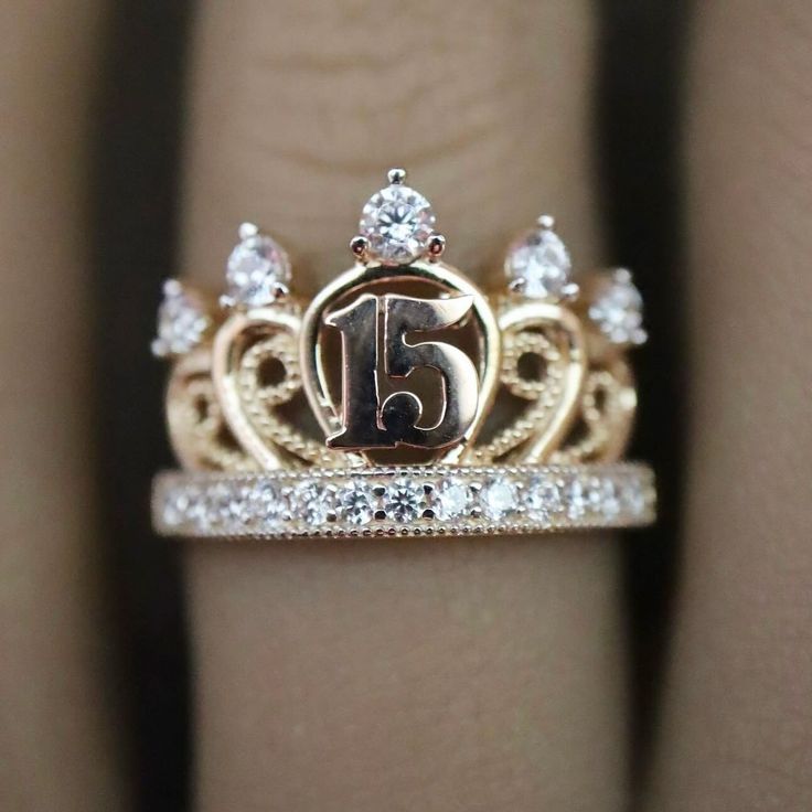 14K real gold 15 años ring 💍 $290 #quinceañera Xv Rings, Quince Rings, Quinceañera Planning, Quince Jewelry, 15 Ring, Ring Stones, 15 Rings, Pink Quince, Keychain Necklace