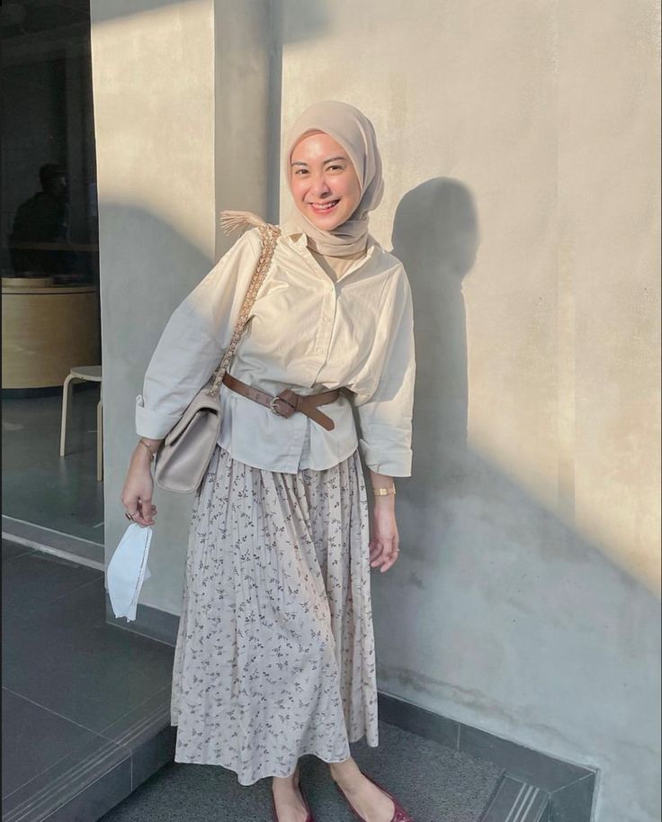 Kuliah Outfit, Outfit Ngampus, Rok Outfit, Muslim Outfits Casual, Hijab Aesthetic, Outfit Vintage, Style Hijab, Ootd Dress, Fashion Muslim