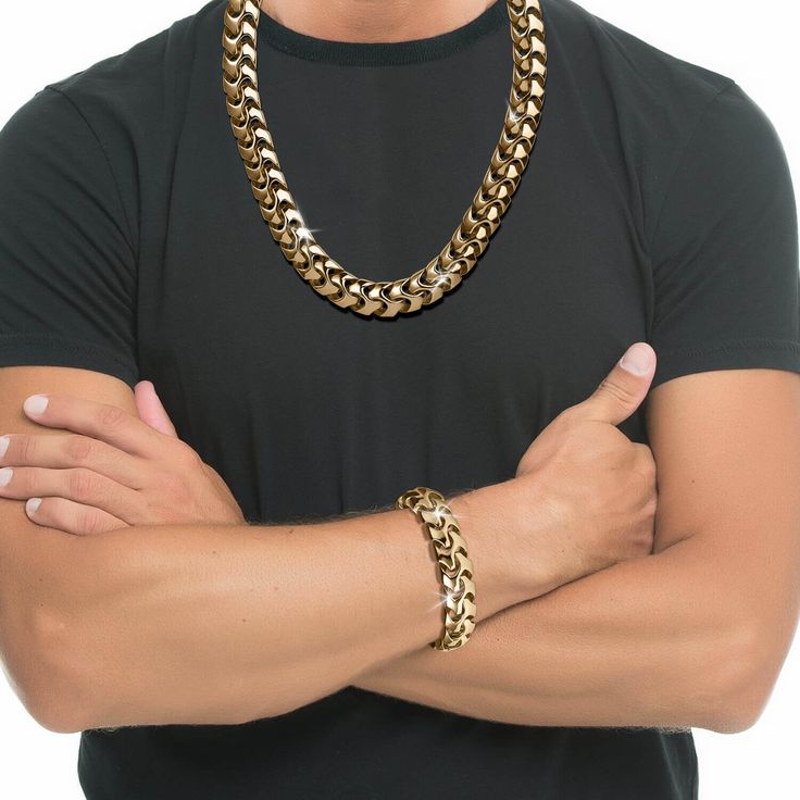 Make an outfit that much more spectacular with this set. A unique multi-link strand has been expertly crafted from premium grade, stainless steel finished in rich yellow gold. This standout chunky wave design gives any outfit the finishing touch it needs. Miami Cuban Link Chain, Automatic Watches For Men, Guitars For Sale, Gold Chains For Men, High Tide, Gold Ring Designs, Stylish Necklace, Wave Design, Latest Jewellery