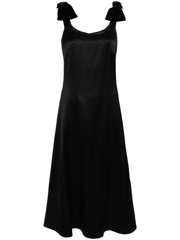 black wool-silk blend satin weave velvet trim bow detailing square neck sleeveless concealed rear hook and zip fastening straight hem mid-length silk lining Chloe Clothing, Chloe Dress, Midi Dress Black, City Dress, Ribbed Knit Dress, Velvet Trim, Satin Midi Dress, Black Midi Dress, Black Wool