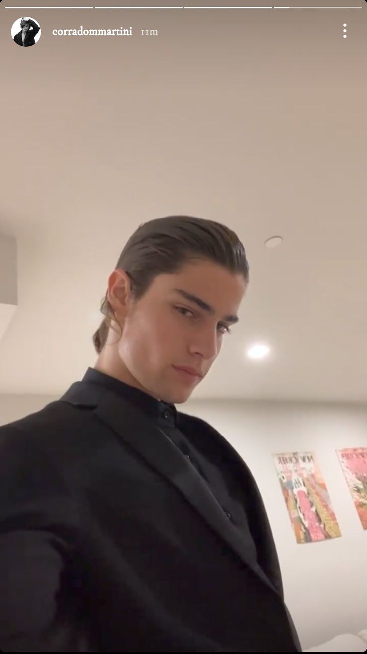 Guys With Slicked Back Hair, Best Slick Back Hairstyles, Mafia Hairstyle Men, Long Slick Back Hair Men, Men Slick Back Hairstyle, Guys Selfies, Short Hair Fade, Long Slicked Back Hair, Boyfriend Haircut