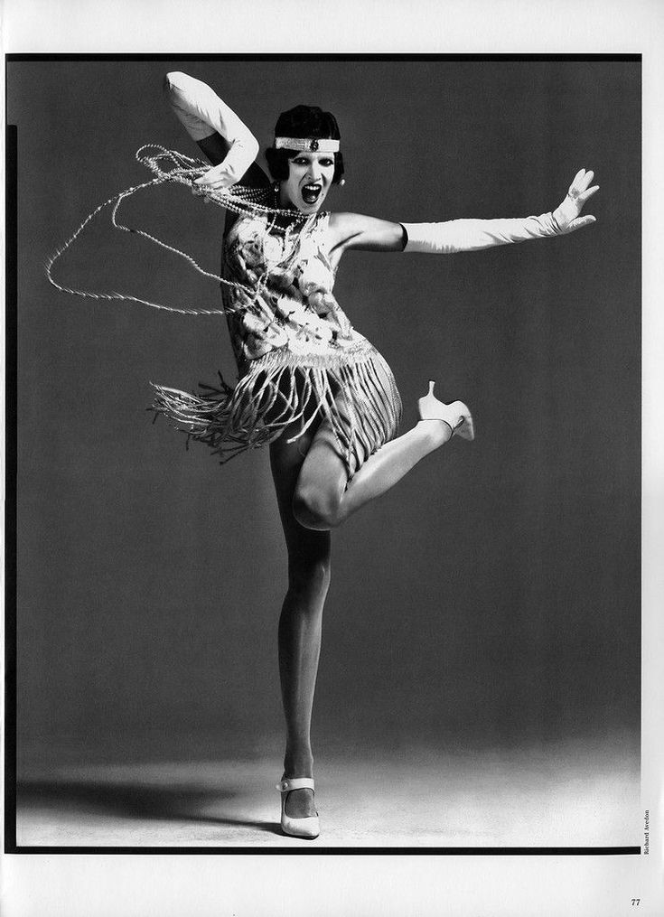 Charleston Dance, 1920s Party, Stephanie Seymour, Lindy Hop, Club Hairstyles, Dress Party Night, Flapper Girl, Richard Avedon, 20s Fashion