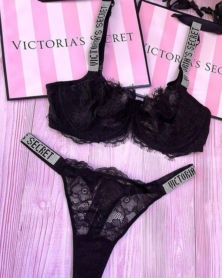 Victoria Secret Bra Outfit, Victoria Secrets Intimo, Victoria Secret Lenceria, Bra Outfit, Victorias Secret Set, Vs Lingerie, Victoria Secret Outfits, Pretty Bras, Victoria Secret Lingerie