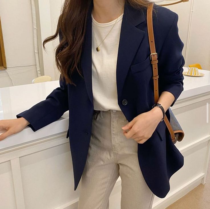 Business Formals For Women Classy, Fbi Inspired Outfit, Professional Outfits Women Interview, Korean Blazer Outfit Women, Korean Business Casual Outfits, How To Look Elegant, Work Fits Women, Dressy Business Outfits, Professional Outfits For Women