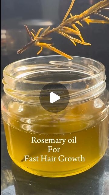 Hair Growing Oil, Speed Up Hair Growth, Rosemary Oil Hair Growth, Hair Growth Tips Faster, Haircuts For Oval Faces, Rosemary Hair Oil, Rosemary For Hair, Hair Oil For Hair Growth, Rosemary Oil For Hair Growth