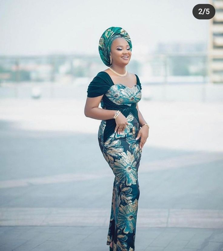 Brocade Asoebi Styles, Lace Aso Ebi Styles, Lace Asoebi, Aso Ebi Lace Styles, Bubu Gown Styles, Damask Dress, Nigerian Lace Styles Dress, Stylish Naija, Nigerian Lace Styles