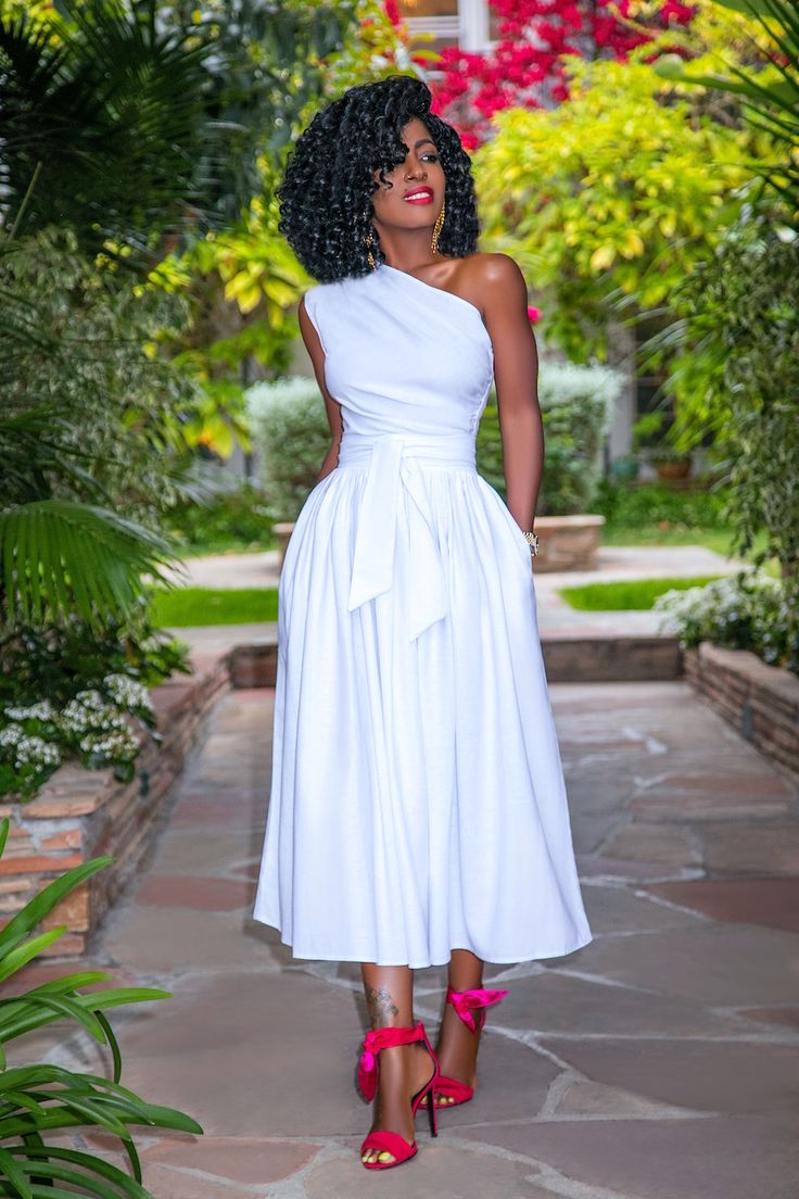 White One Shoulder Midi Dress Pantry White, Midi Dress Outfit, Style Pantry, One Shoulder Midi Dress, Midi Dress Style, White Midi, White Midi Dress, Classy Dress, African Dress