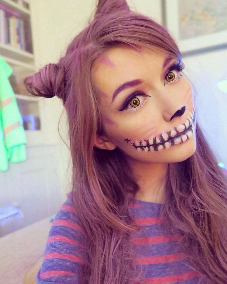 Cheshire Cat Halloween, Cat Halloween Makeup, Creepy Makeup, Diy Costumes Women, Halloween Makeup Inspiration, Cat Halloween Costume, Diy Halloween Costumes Easy, Homemade Costumes, Halloween Costumes Makeup