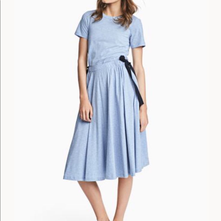 Nwot, Never Worn, So Cute!! I Am 5’1 And It’s Meant For Someone Taller. Very Comfortable Soft Jersey Material, Very Pretty Light Blue Color Dress H&m, Blue Jersey, Pretty Lights, Tie Colors, Dress With Tie, H M Dresses, Hm Dress, Light Blue Color, Jersey Dress