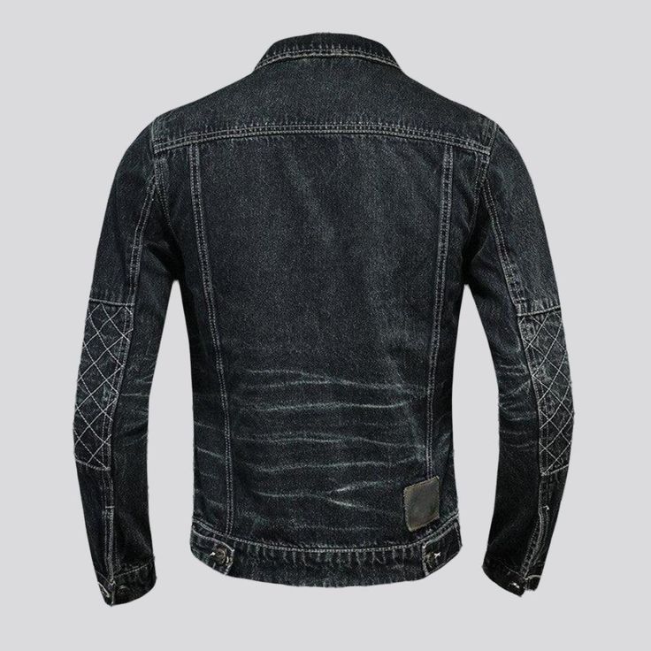 Bring city style to life with 2023 Autumn-Winter Collection's Laid-back Men's Denim Jacket! This timeless trucker jacket features contrast-stitching. black buttons. and a denim exterior that will make you stand out among the crowd. Whether you're looking to add a touch of class to your daily ensemble. or express your unique sense of style. this jacket is the perfect addition to your wardrobe.Why this Street Men's Denim Jacket is a Must-Have: Trucker Style: Show off your streetwear style with thi Men Denim Jacket, Black Denim Jacket, Denim Jacket Men, 2023 Autumn, Streetwear Style, Chambray Shirt, Trucker Jacket, City Style, Laid Back Style