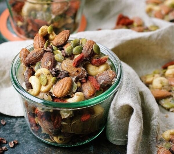 Paleo ginger-spiced mixed nuts for healthy holiday homemade gift recipe!