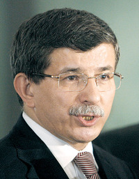 Ahmet Davutoğlu