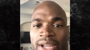 082018_adrian_peterson_primary