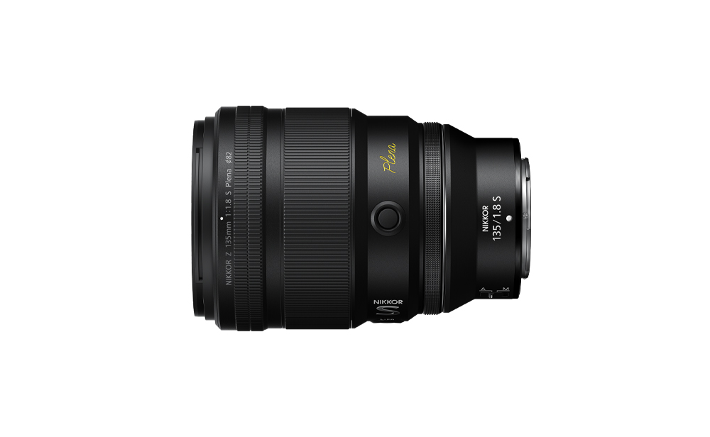 NIKKOR Z 135mm f/1.8 S Plena