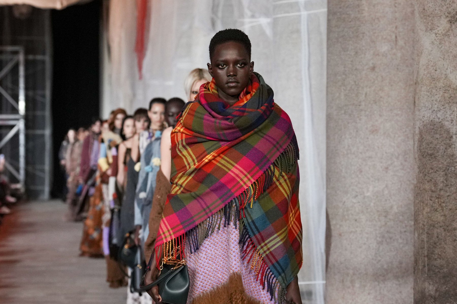 Etro Automne-hiver 2023-2024 - Prêt-à-porter - 1