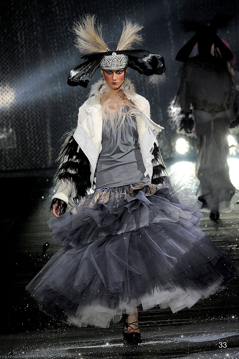 John Galliano Autunno-Inverno 2010-2011 - Pret a porter - 1