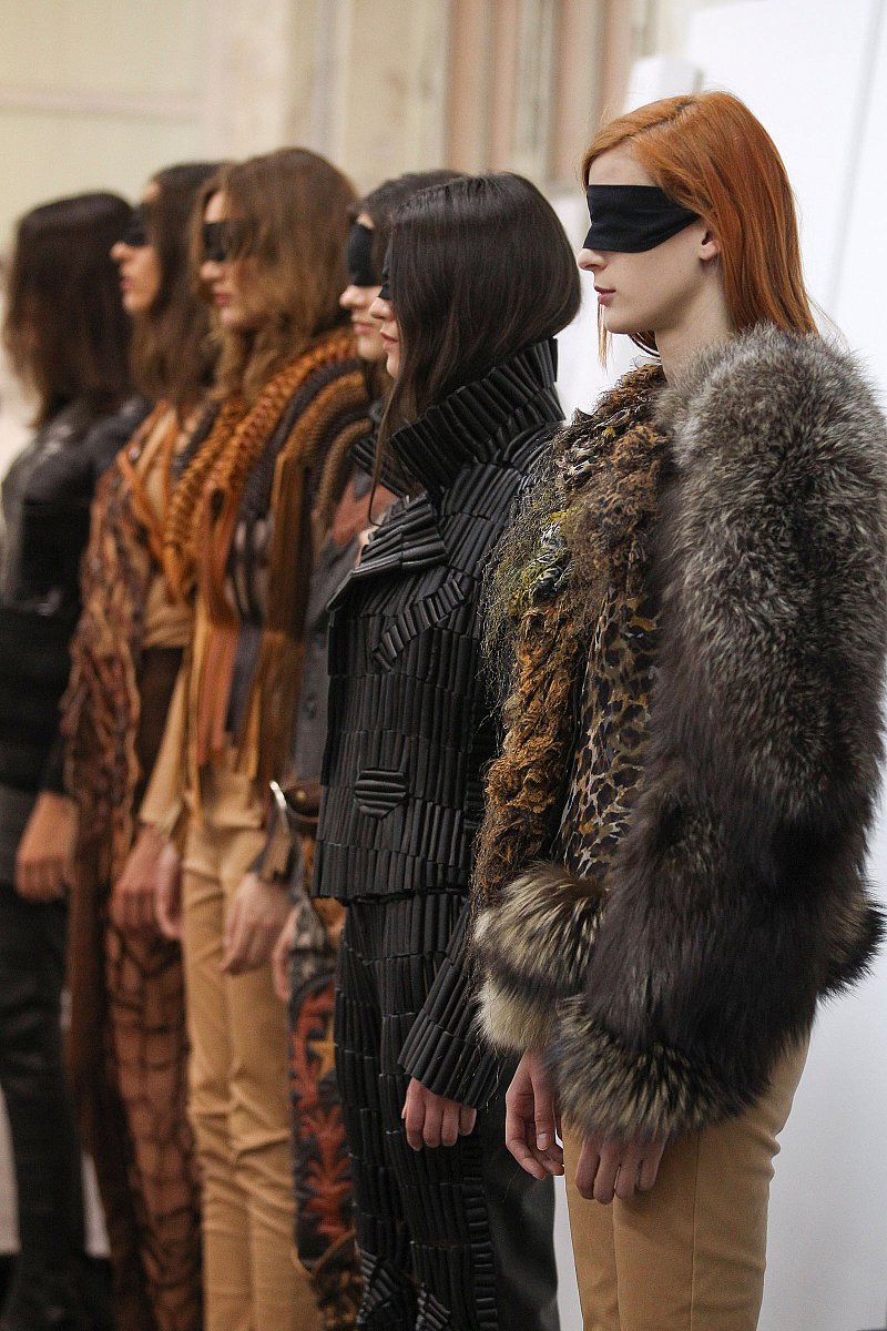 Maison Martin Margiela Automne-hiver 2010-2011 - Haute couture - 1