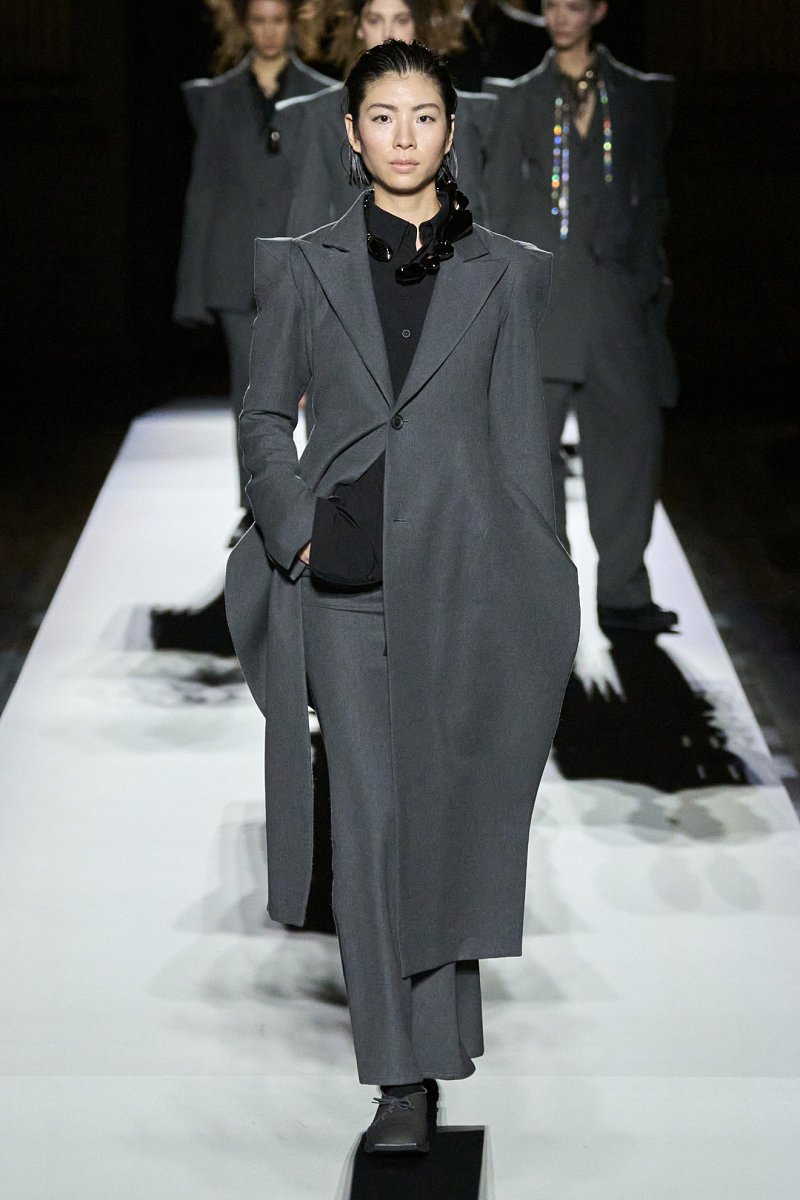 ヨウジヤマモト [Yohji Yamamoto] 2024-25秋冬 - プレタポルテ - 1