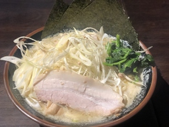 横濱家系ラーメン 武田家 札幌すすきの店の写真