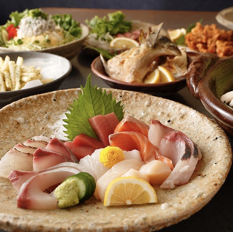 新鮮な魚と自慢の和食料理に舌鼓◆掘りごたつのお座敷でゆったりとお楽しみください◎