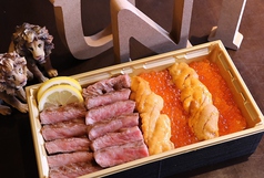 うにの名物弁当！うにいくら肉重