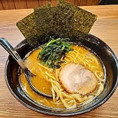 横浜家系ラーメン 銀家 東苗穂店の写真