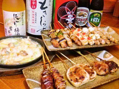 カナダ直輸入のログハウスでの旨い焼き鳥と美味しいお酒。来る人の心を和ませます。