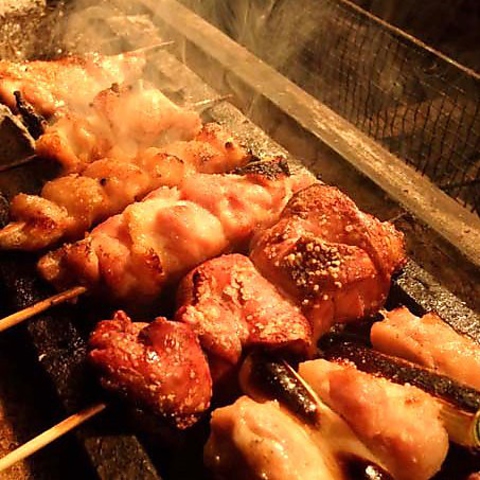 二荒山神社のすぐ近く！旨い串焼きと旨い酒を味わえるお店　[炙りや八兵衛本店]