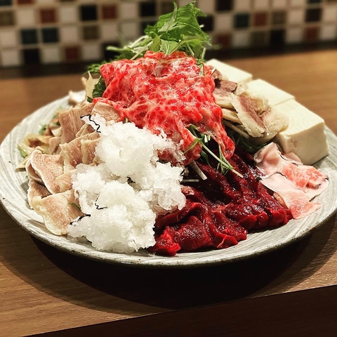 名物くじら鍋&滋味おでんと地酒の専門店♪旬の食材を取り入れひと手間かけた一皿を！