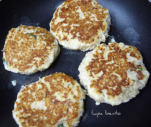 gp-hb-Miso_flax_mini_tuna_burgers.jpg