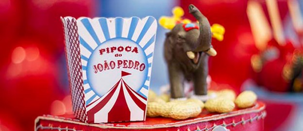 Circus themed birthday party via Kara's Party Ideas KarasPartyIdeas.com Cake, decor, food, desserts, favors, printables, and more! (2)