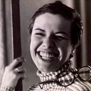 Elis Regina のアバター