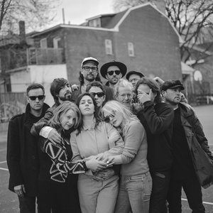 'Broken Social Scene' için resim