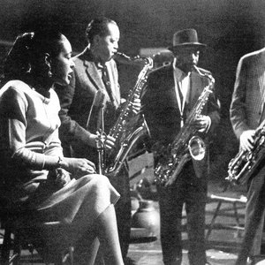 Billie Holiday and Her Orchestra için avatar