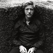 Paul Banks by Felix Amsel (2)