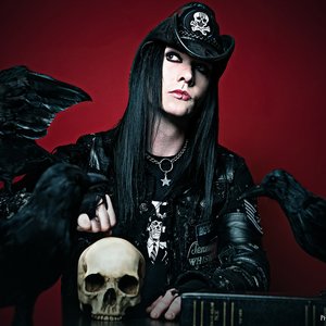 Immagine per 'Wednesday 13'