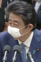 安倍首相が「#検察庁法改正案に抗議します」を無視して大ウソ答弁！ 井浦新、宮本亜門の批判を突きつけられて唖然の一言…