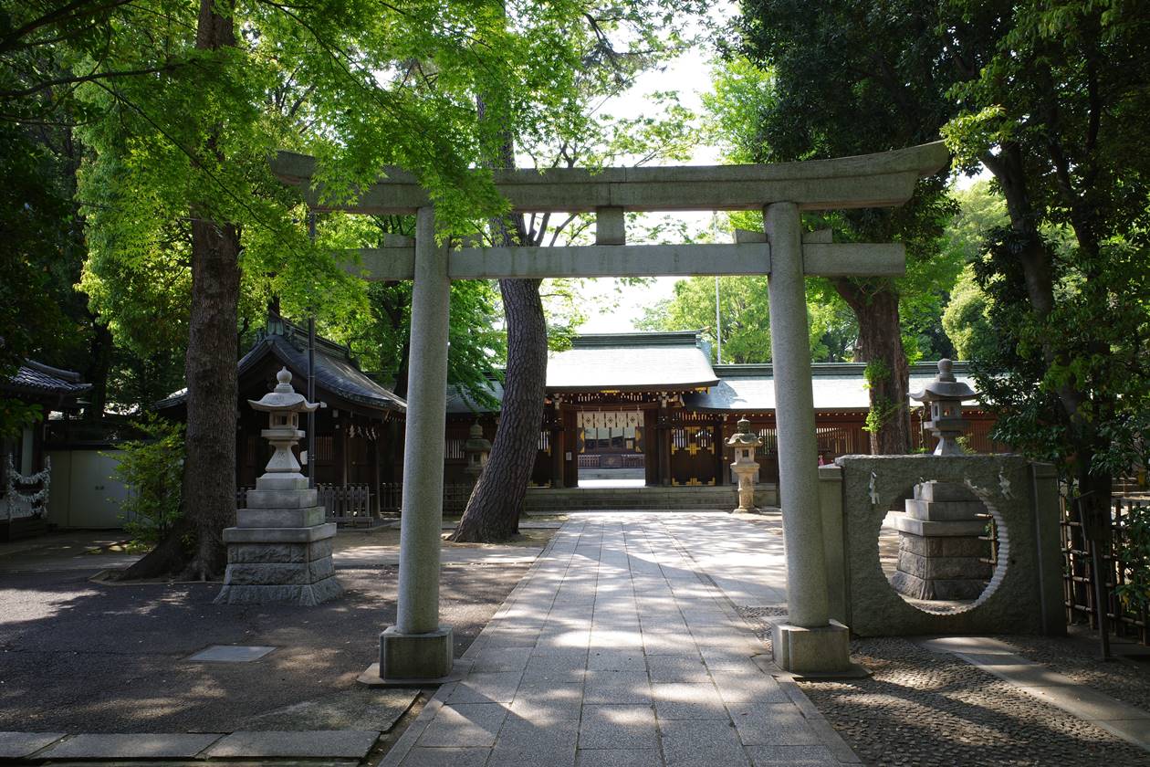 荻窪八幡神社・第2の鳥居と祓門