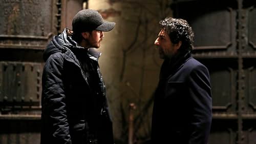 Mustafa Ugurlu and Aras Bulut Iynemli in Insider (2016)