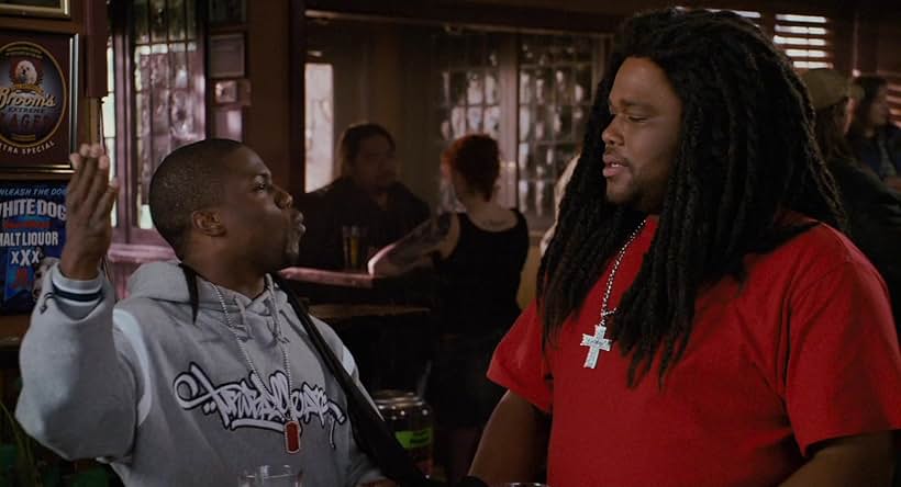 Anthony Anderson and Kevin Hart in Scary Movie 4 (2006)