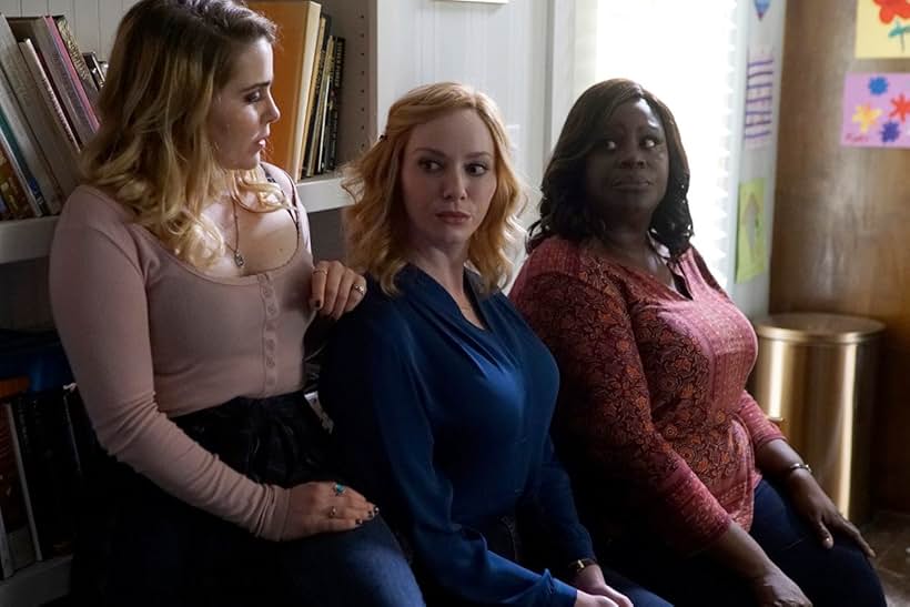 Christina Hendricks, Retta, and Mae Whitman in Good Girls (2018)