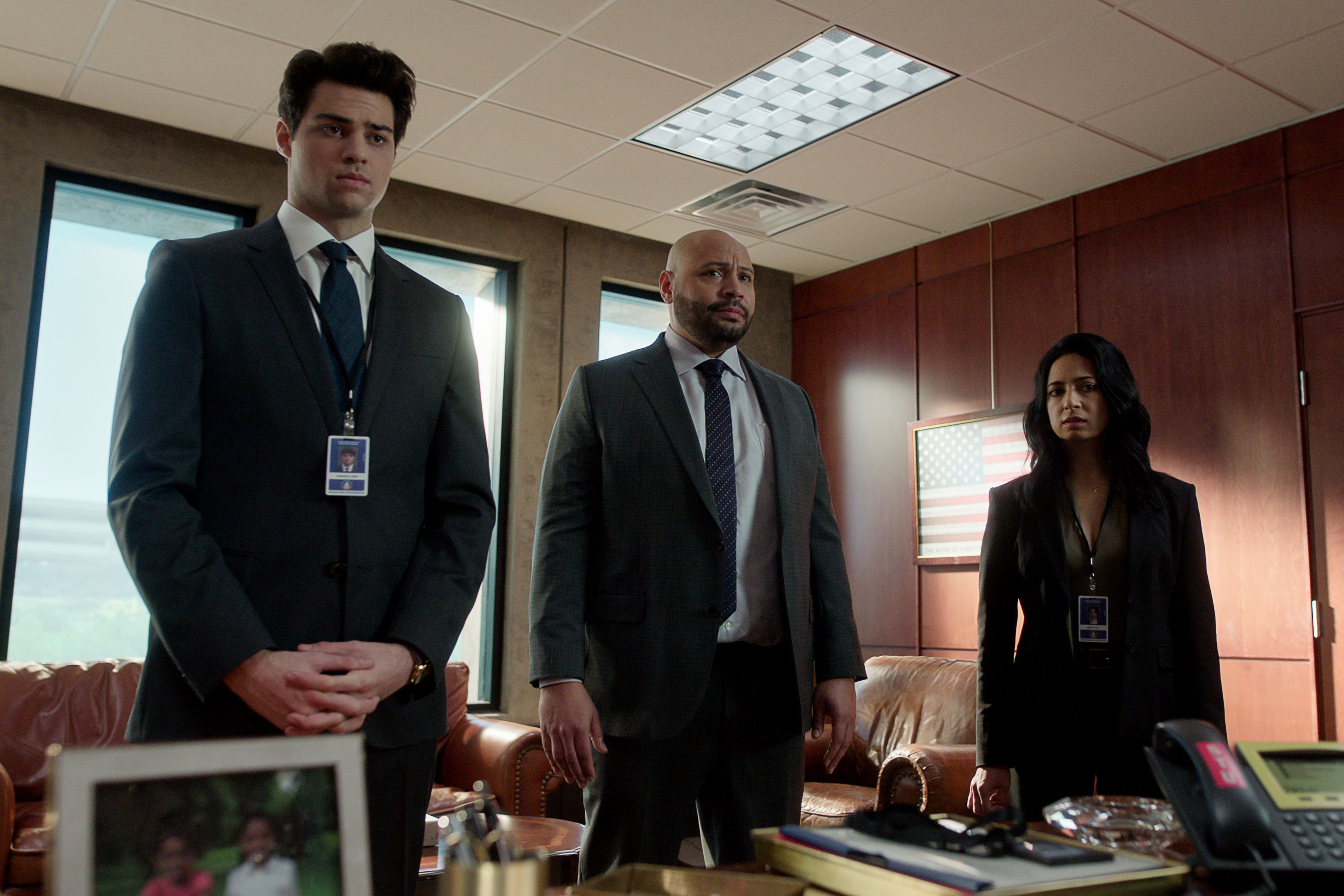 Colton Dunn, Aarti Mann, and Noah Centineo in The Recruit (2022)